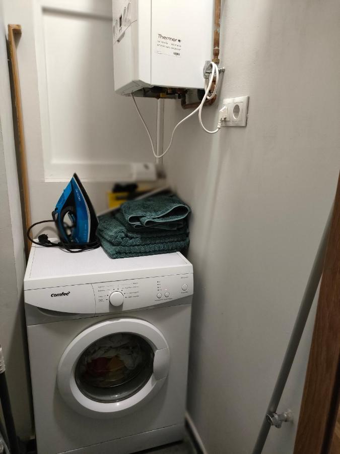 Apartamento Coqueto Ideal Parejas Bilbao Exterior photo